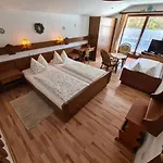 Alpenpension Bergidyll *